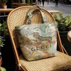 Gucci Beauty Multicolor Botanical Tiger Canvas Tote